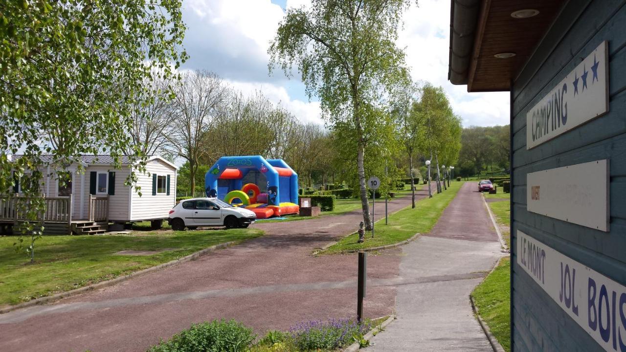 Camping Le Mont Joli Bois クリエル・シュル・メール エクステリア 写真