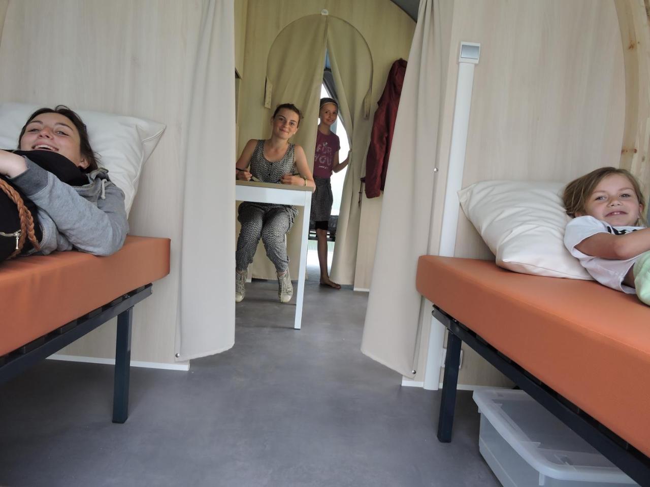 Camping Le Mont Joli Bois クリエル・シュル・メール エクステリア 写真